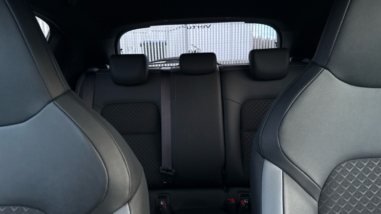 Nissan Juke 1.0 DiG-T 114 N-Connecta 5dr DCT Petrol Hatchback